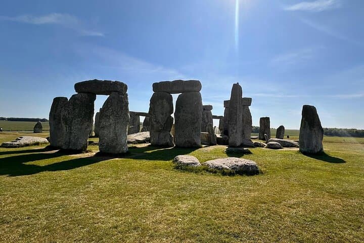 Southampton to London via Stonehenge — Private Port Transfer with Stop photo 6