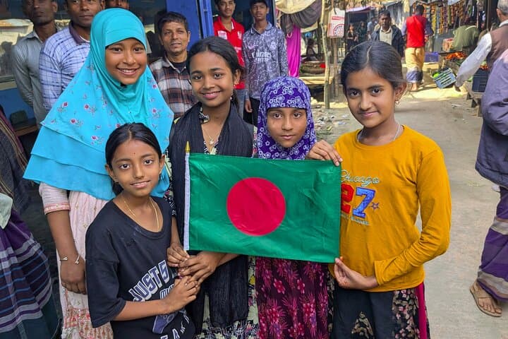 Authentic Dhaka City Tour: Old Dhaka, Ahsan Manzil & Sadarghat River Life photo 6