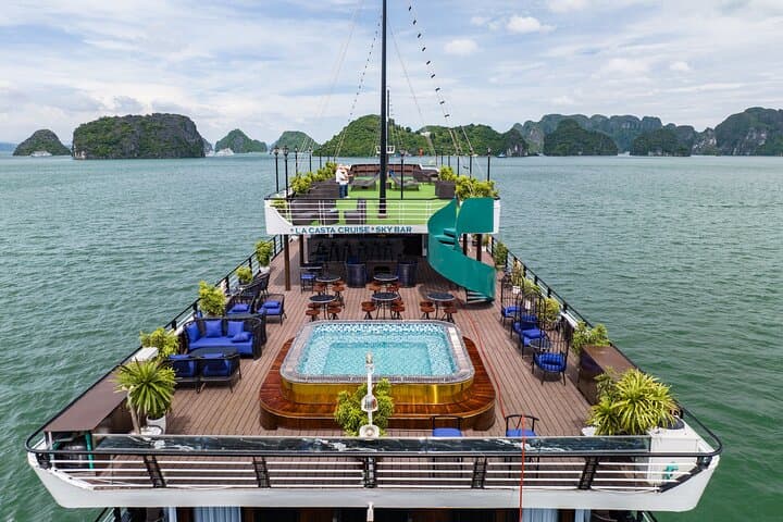 3-Day Luxury Cruise to Halong & Lan Ha Bay from Hanoi photo 4