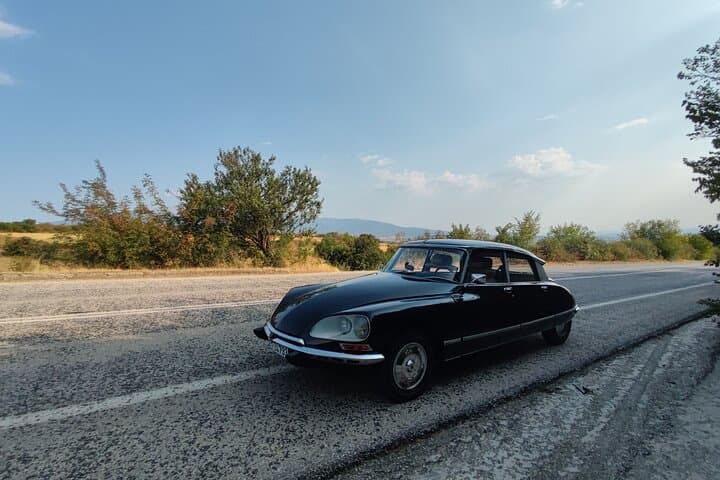 Coastal Classic Drive: Private Vintage Citroën Tour of Thessaloniki photo 2