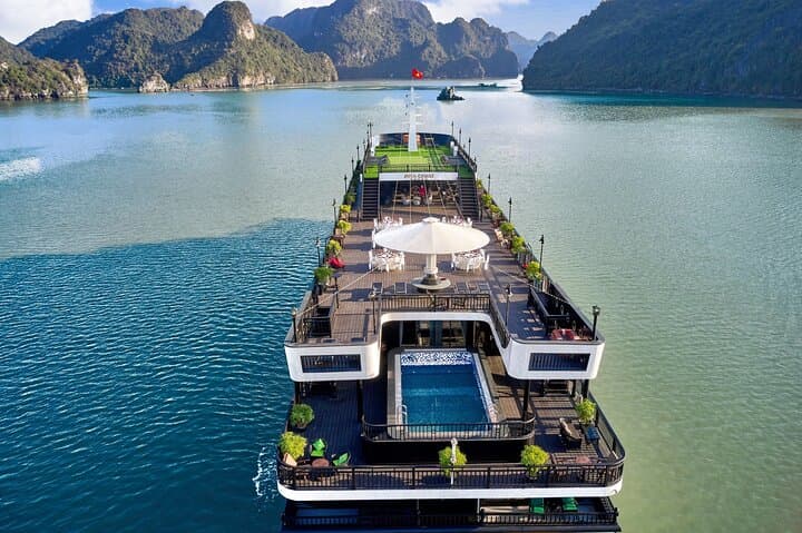Luxury 2-Day Halong & Lan Ha Bay Cruise from Hanoi — Rita Cruise Experience