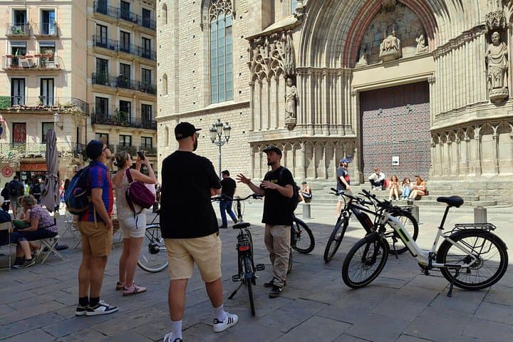 Private Barcelona Bike Tour — Top Sights, Gaudí & Gothic Quarter photo 2