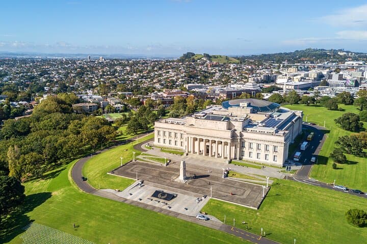 Ultimate Auckland Full-Day Tour: Volcanoes, West Coast Gannets & Brewery Lunch photo 3