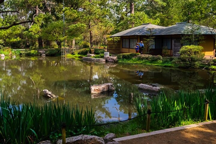 Five-Hour Houston Garden Tour: Hermann Park, Japanese Garden & Bayou Bend photo 1