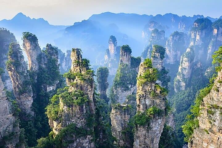 2-Day Zhangjiajie Private Tour — Avatar Mountains, Tianmen & Glass Bridge photo 3