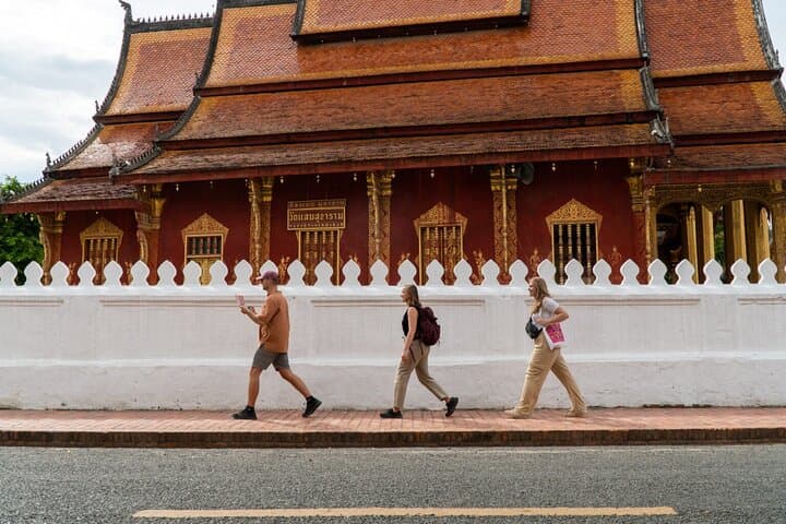 9-Day Northern Vietnam & Luang Prabang: Ha Long Bay Cruise, Ninh Binh and Mekong Cultural Journey