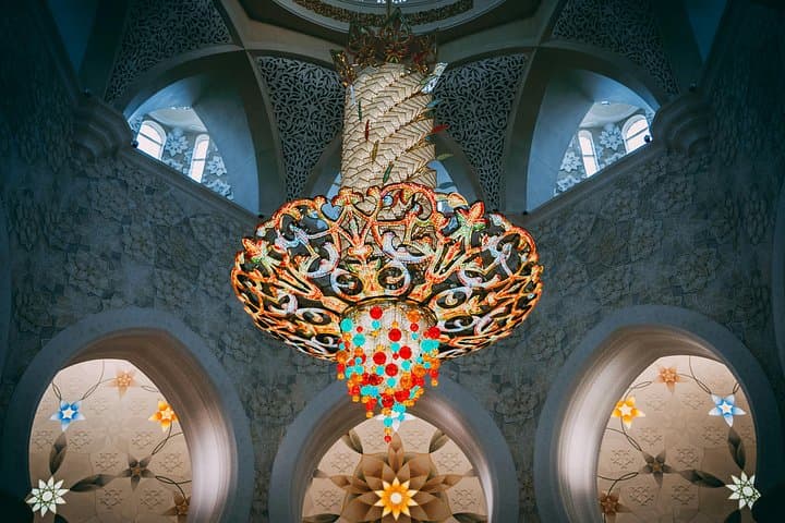 Private Abu Dhabi Full-Day Tour: Sheikh Zayed, Louvre, Etihad & Qasr Al Watan photo 2