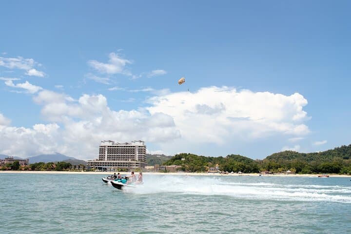 30-Minute Jet Ski Rental at Chenang Beach — Quick Adrenaline on Langkawi photo 4