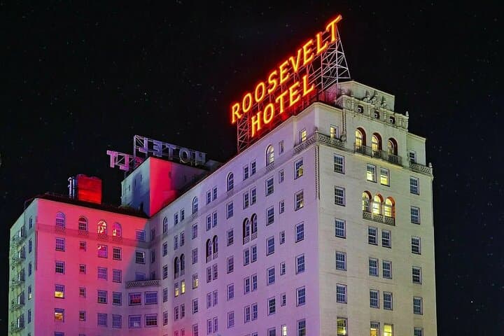 Hollywood True Crime Walking Tour: Death Scenes, Stars & Dark History photo 1