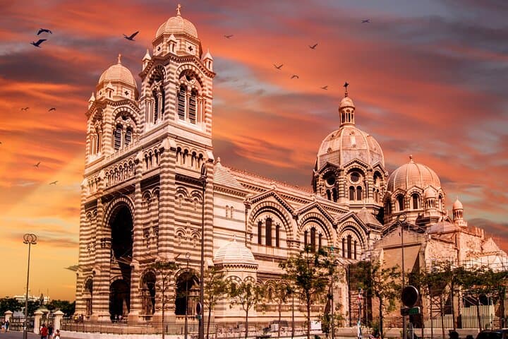 Mediterranean Transfer: Nice to Marseille with a 4-Hour Stop in Cannes photo 2