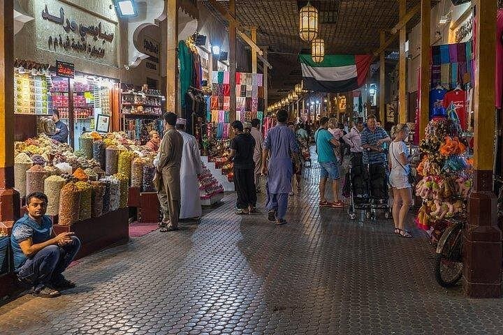 Dubai Old and Modern City Tour: Blue Mosque, Creek Abra & Jumeirah Sights photo 3