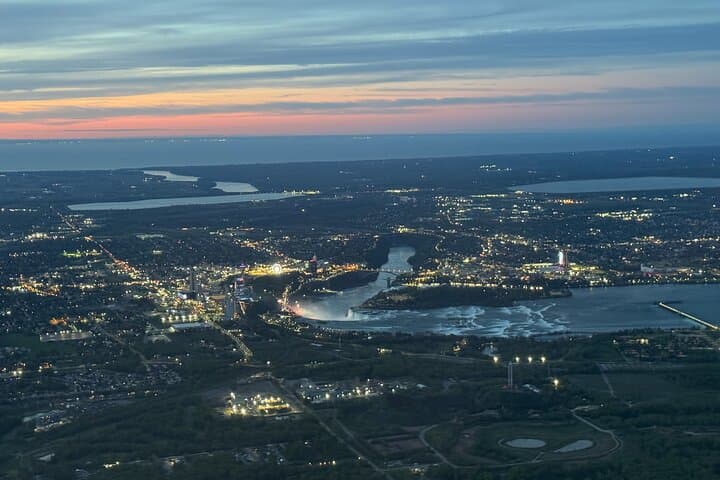 Helicopter Day Trip to Niagara Falls from Manhattan — Scenic Roundtrip Excursion photo 3