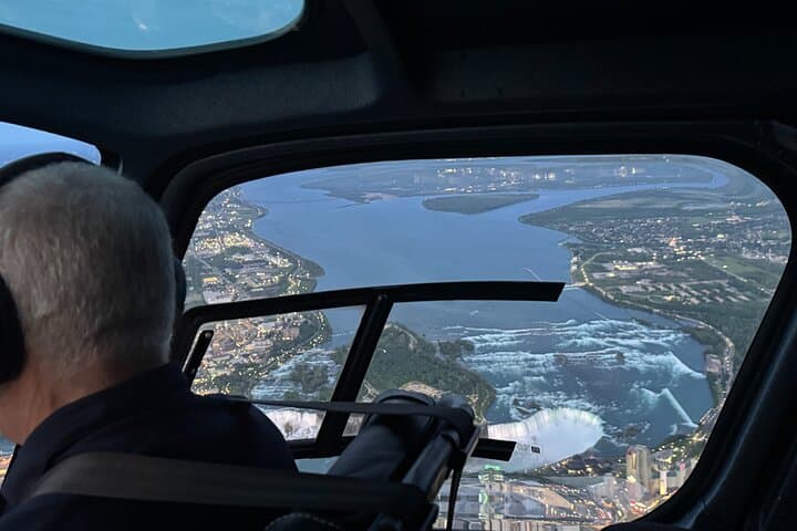 Helicopter Day Trip to Niagara Falls from Manhattan — Scenic Roundtrip Excursion photo 2