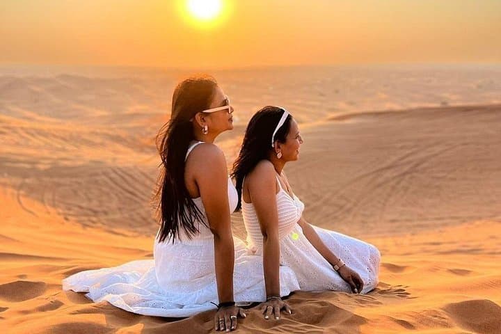 Morning Desert Safari Dubai — Dune Bashing, Sandboarding & Falcon Photo photo 1
