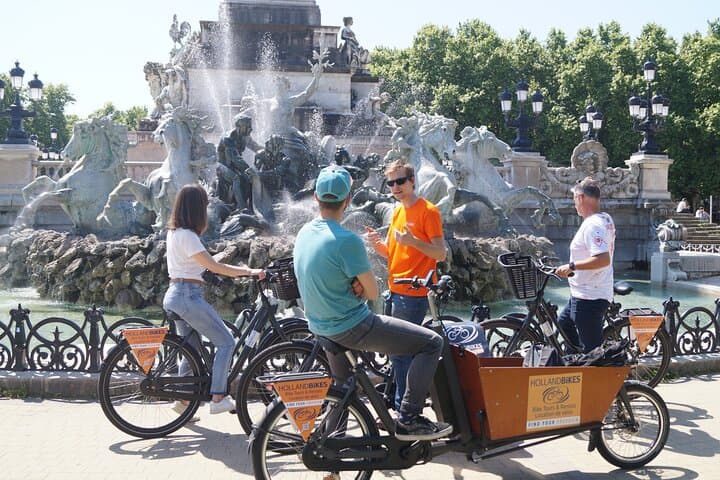 Bordeaux Highlights Bike Tour: 3-Hour Ride Along the Garonne & Historic Sights photo 6