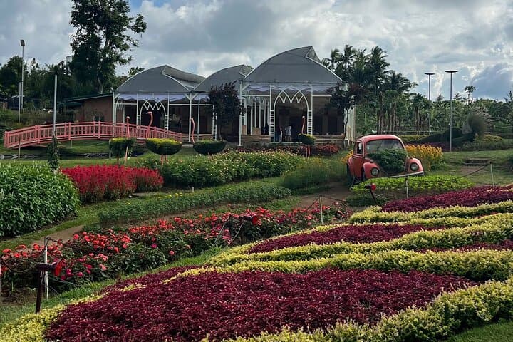 Tagaytay Highlands Full-Day: People’s Park, Sky Ranch & Taal Views photo 5