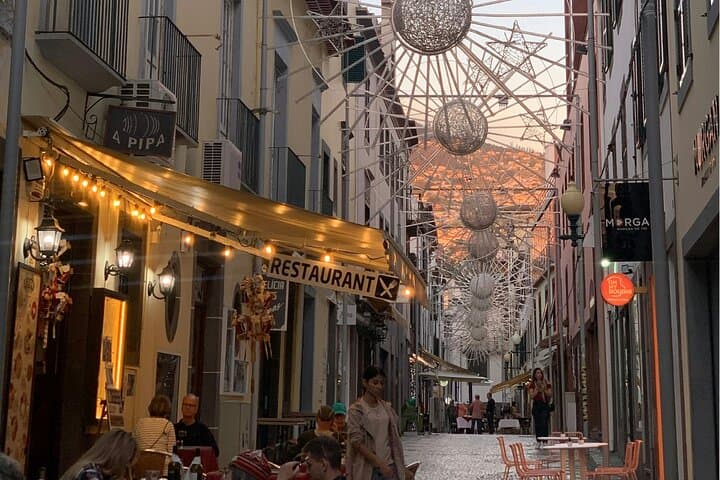 Solve a Murder in Funchal: Self-Guided Crime Mystery City Quest