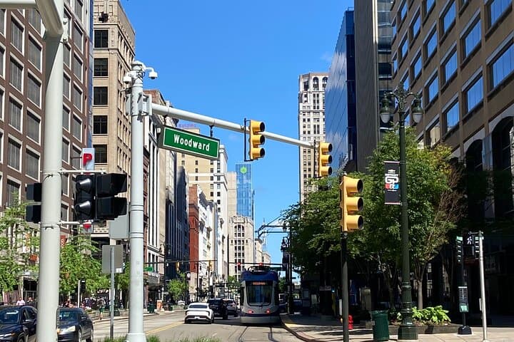 Detroit Woodward Avenue Small-Group Walking Bar Tour — Historic Drinking Route & Riverfront Sights photo 1