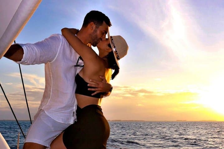 Sunset Catamaran Cruise Puerto Morelos Open Bar & Gourmet Snacks photo 5