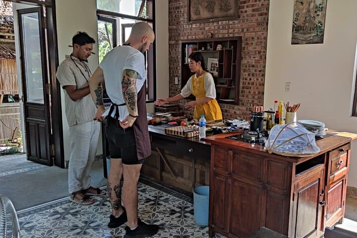 Hoi An Farm-to-Table Cooking Class & Tra Que Market Tour photo 5