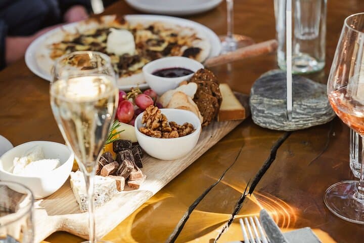Gibbston Wine Tour: Premium Queenstown Tasting at 4 Wineries photo 6