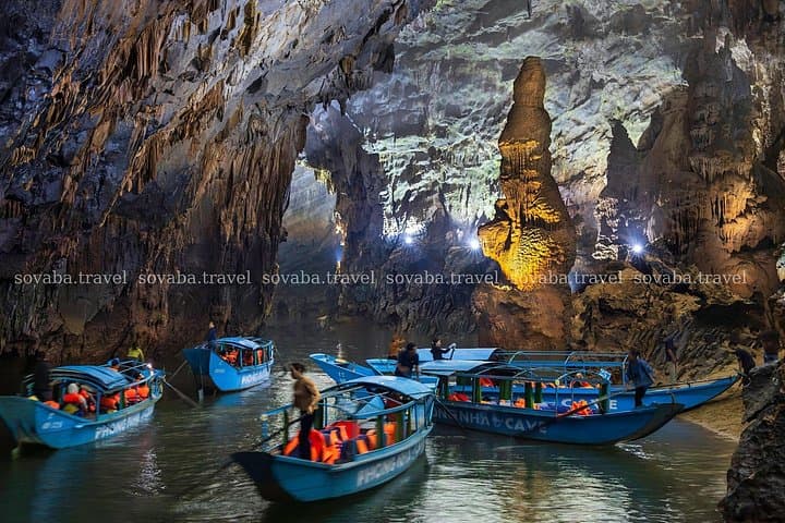 Explore Phong Nha and Tien Son Caves: Day Tour from Dong Hoi via Son River photo 5
