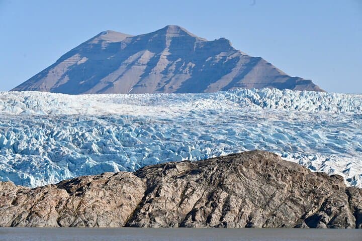 Photographic Expedition to Pyramiden: Svalbard’s Abandoned Soviet Mining Town photo 5