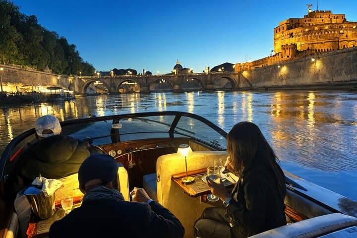Candlelit Private Dinner Cruise on the Tiber: Romantic Rome by Night photo 3