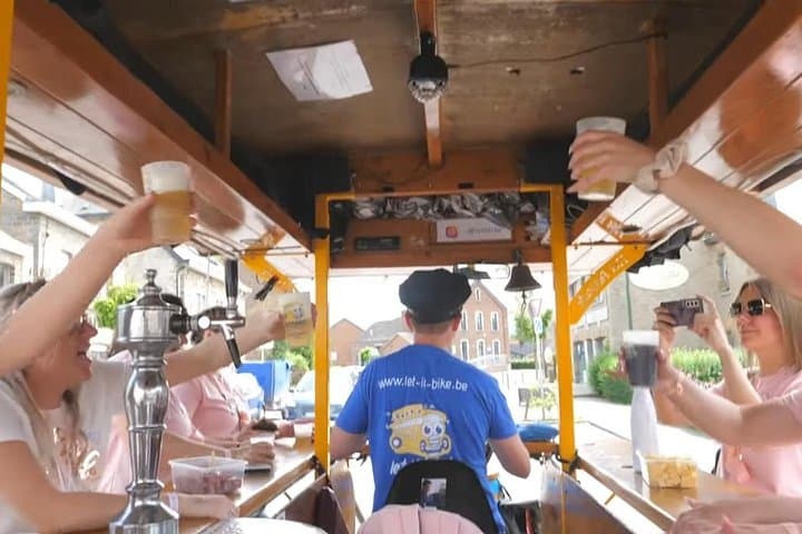 Hotton Premium Beer Bike: 90-Min Ride with Local Beer, Cava & Live Entertainment