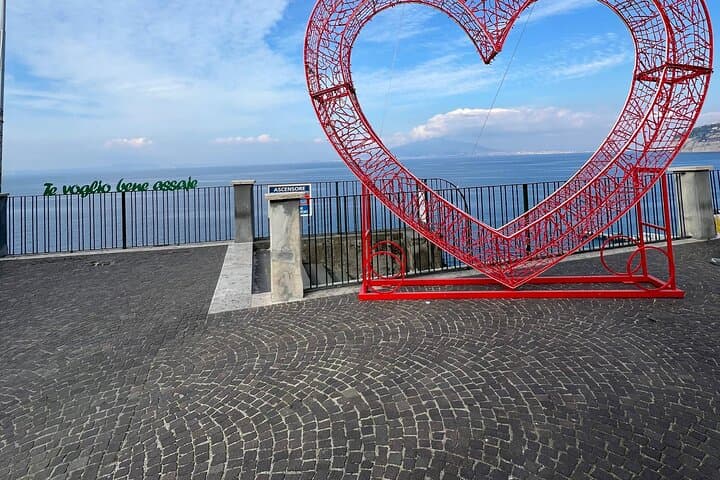 Private Pompeii and Sorrento Day Trip from Naples with Limoncello Tasting photo 3