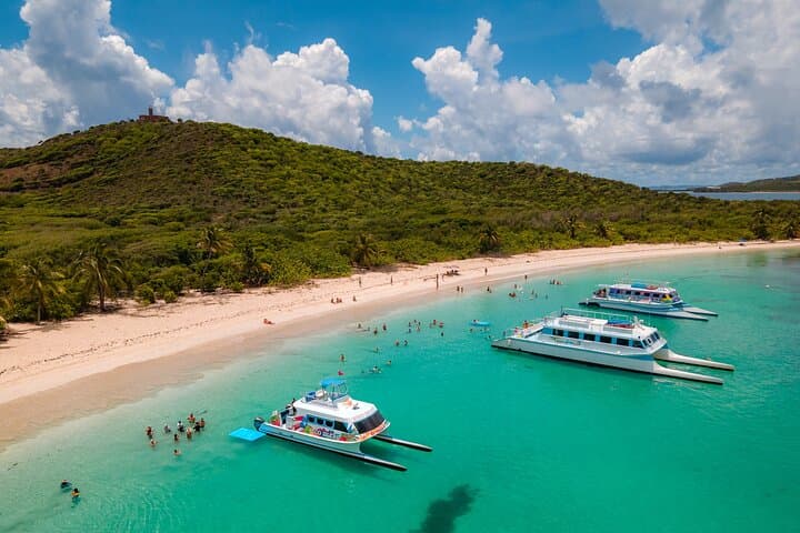 Culebra Catamaran Snorkel Day Trip from Fajardo — Flamenco & Culebrita photo 6