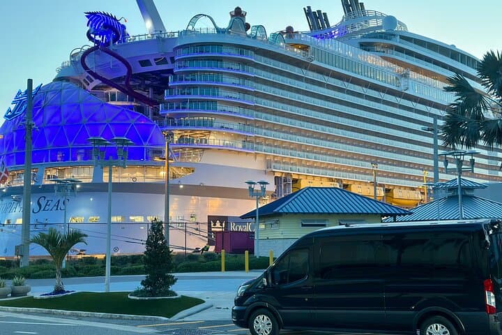 Orlando to Port Canaveral Private Transfer: Luxury Hotel Pickup to the Cruise Port photo 4