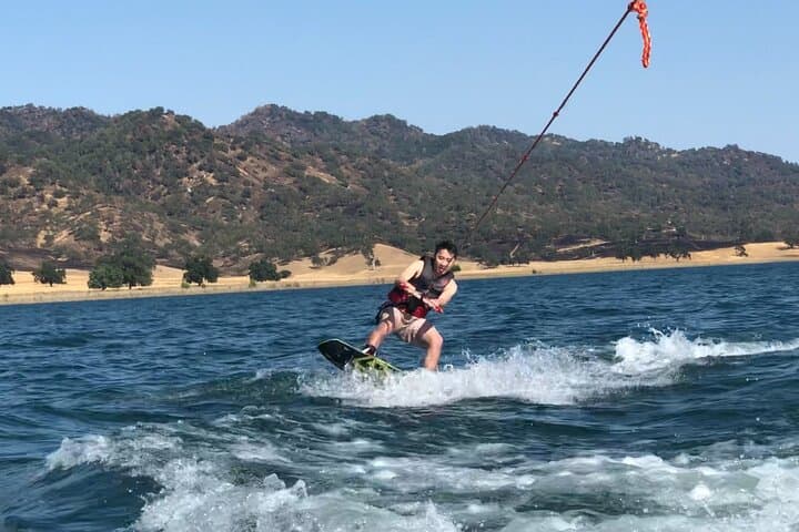 Lake Berryessa Wakeboarding, Wakesurfing & Boat Tour — Spanish Flat Full-Day Experience photo 1