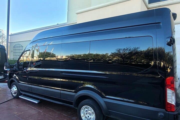 Private Houston Party Shuttle: Custom Van Tours for Groups photo 5