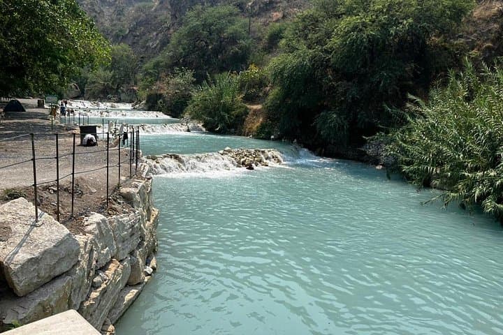 Tolantongo Hot Springs Private Tour — Day Trip from Mexico City to the Grutas photo 2