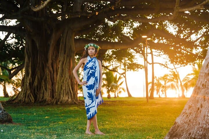 Oahu Pro Photoshoot — Magic Island & Kahala Beach Portrait Session photo 4