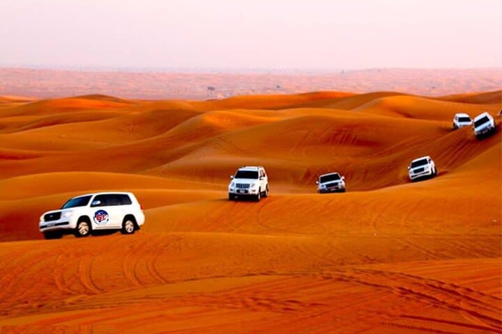Dubai Desert Safari: Dune Bashing, BBQ Dinner & Live Shows photo 3