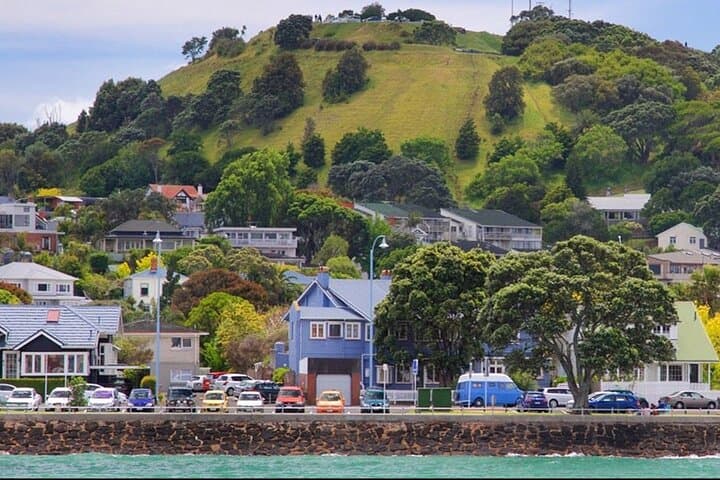 Devonport Self-Guided Audio Tour: Mount Victoria, Heritage and Harbour Views photo 2