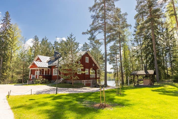 Nuuksio Reindeer Park Adventure: Private Reindeer Farm Visit from Helsinki photo 2