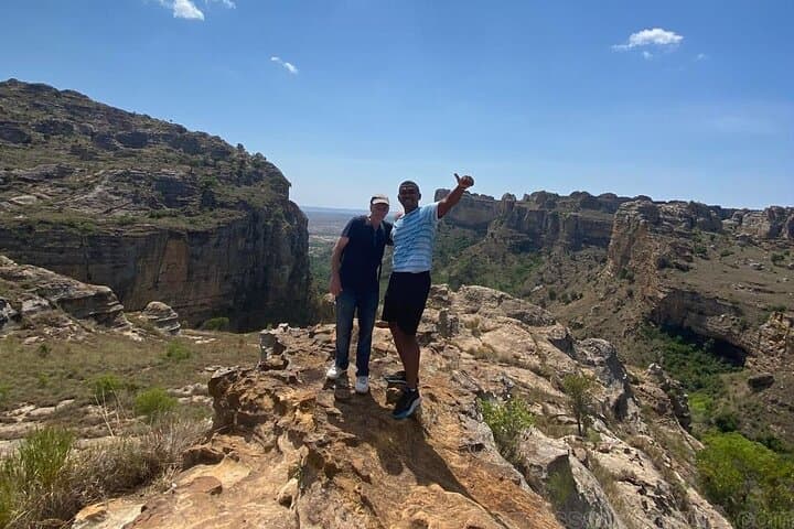 Madagascar Wildlife Tour: 14-Day Highlights from Antananarivo to Isalo photo 3