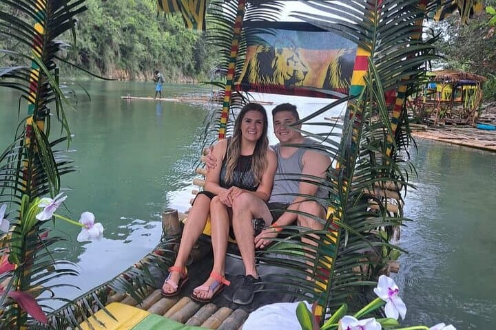 Bamboo River Rafting in Ocho Rios: Calm River Float with Limestone Foot Massage