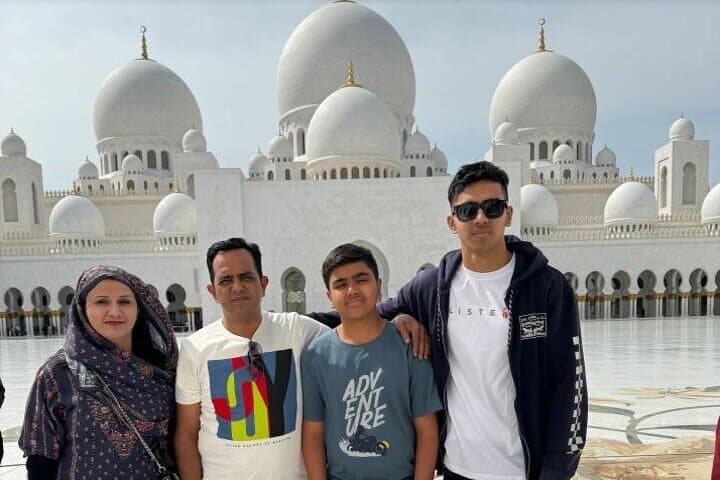 Abu Dhabi Private City Tour: Sheikh Zayed, Qasr Al Watan & Louvre in a Day photo 2