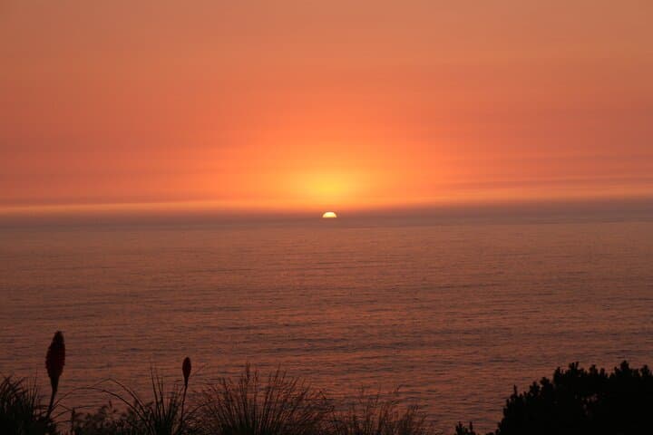 Zapallar Private Coastal Retreat: Exclusive 3-Day Stay with Local Fishing, Hidden Coves & Hill Views photo 2