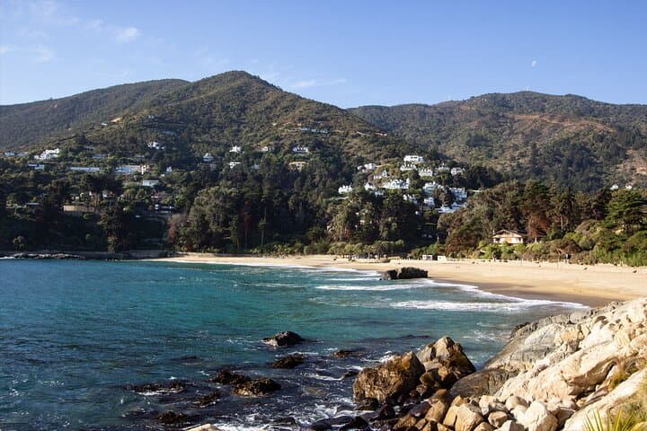 Zapallar Private Coastal Retreat: Exclusive 3-Day Stay with Local Fishing, Hidden Coves & Hill Views