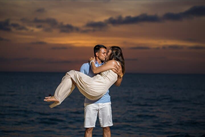 Family Sunset Photos in Daytona Beach — Beach Photography Session Guide photo 4