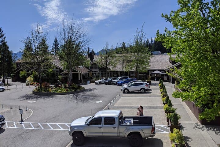 Snoqualmie Falls & Mountain Magic — Private Half-Day Escape from Seattle photo 2