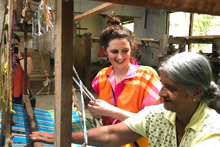 Kandy Countryside Crafts and Temple Experience with Village Lunch photo 5