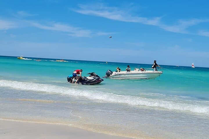 Djerba 1.5-Hour Dolphin Cruise with Swimming in Turquoise Waters photo 3