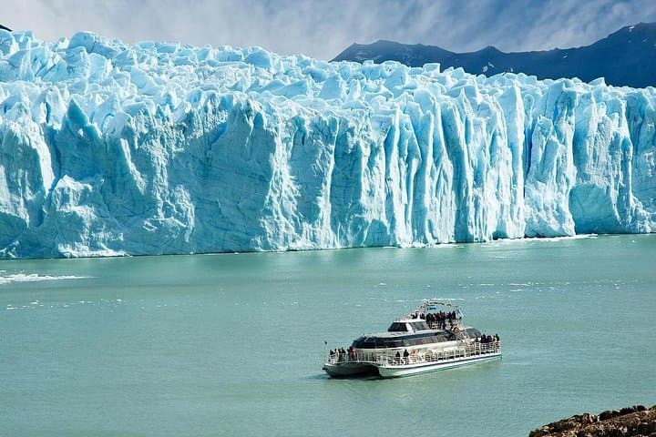 Full-Day From Buenos Aires to Perito Moreno Glacier: Flights, Walkways & Nautical Safari photo 2