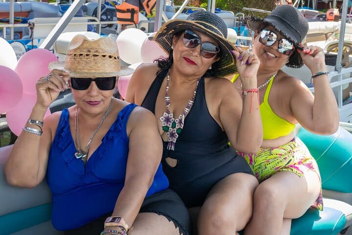 Private Pontoon Tour of Bacalar’s Seven Colors Lagoon photo 5